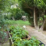 Gemütliche Und Moderne