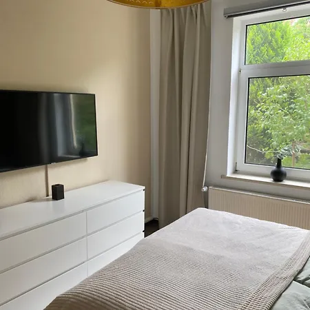 Gemuetliche Und Moderne Apartment